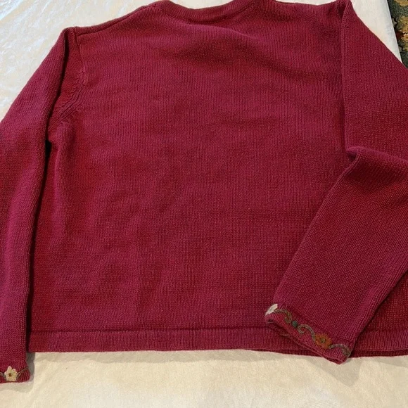 All Points Large Vintage Crewel Stitched Sweater Gently Worn Deep Red Fall - Picture 4 of 5